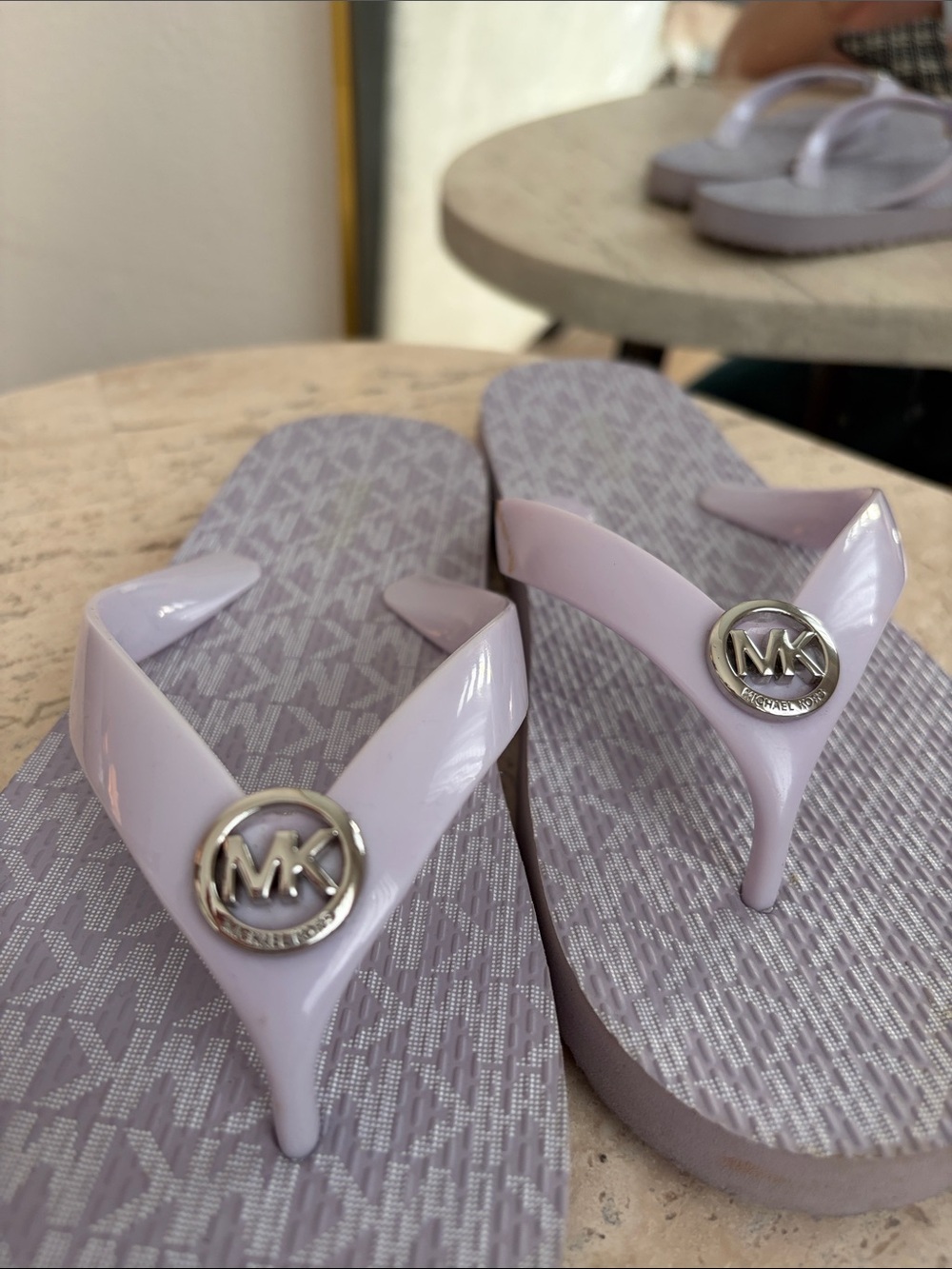 Michael Kors Lavender Logo Strap Flip Flops - Picture 7 of 7